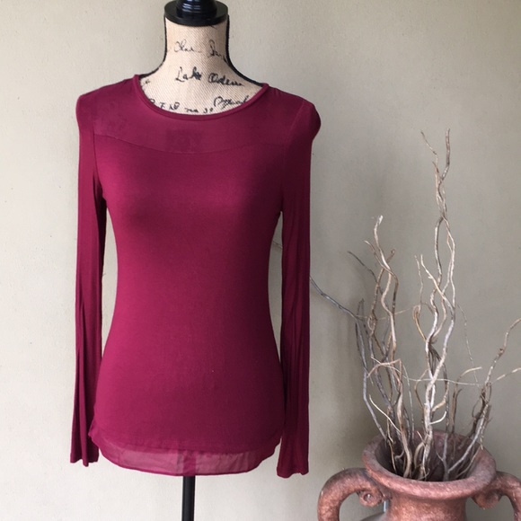 The Limited Tops - $5 or Free w purchase! The Limited top